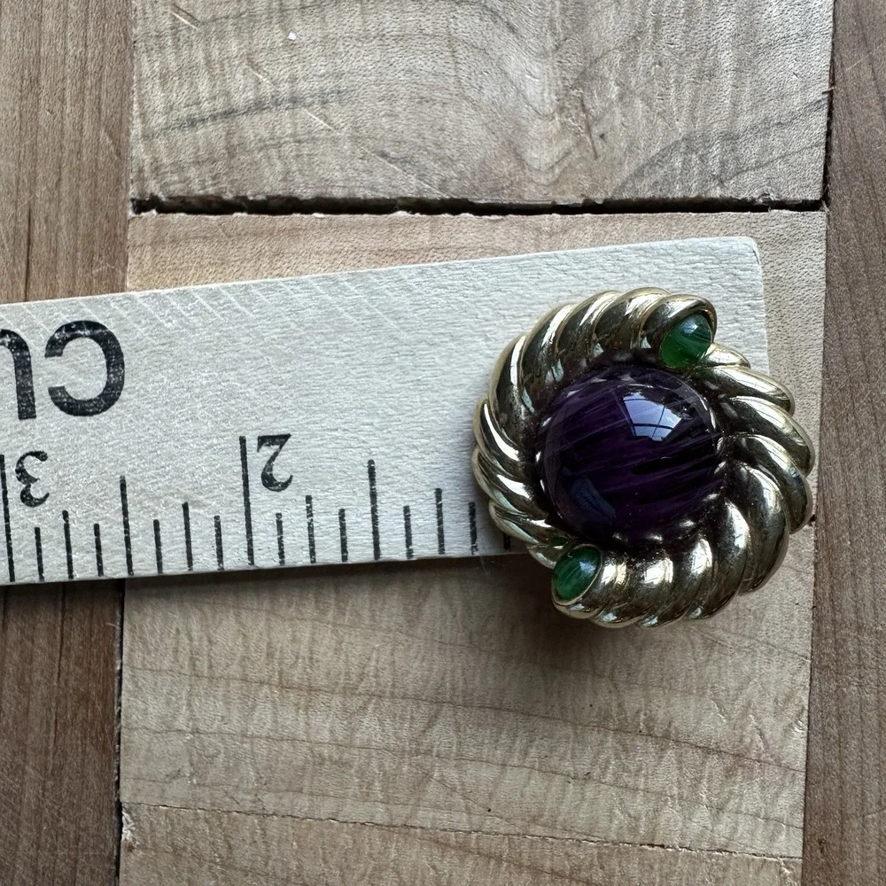 VTG Jewels of India Clip Earrings 1.1 Inch Gripoix Red Purple Green Glass Gold
